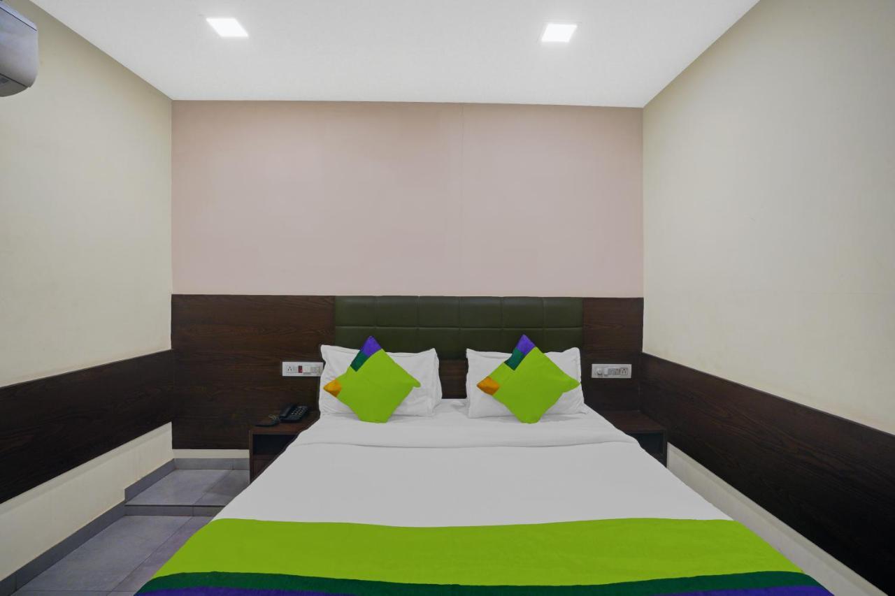 Greenotel Rooms Hazira, 수라트 외부 사진