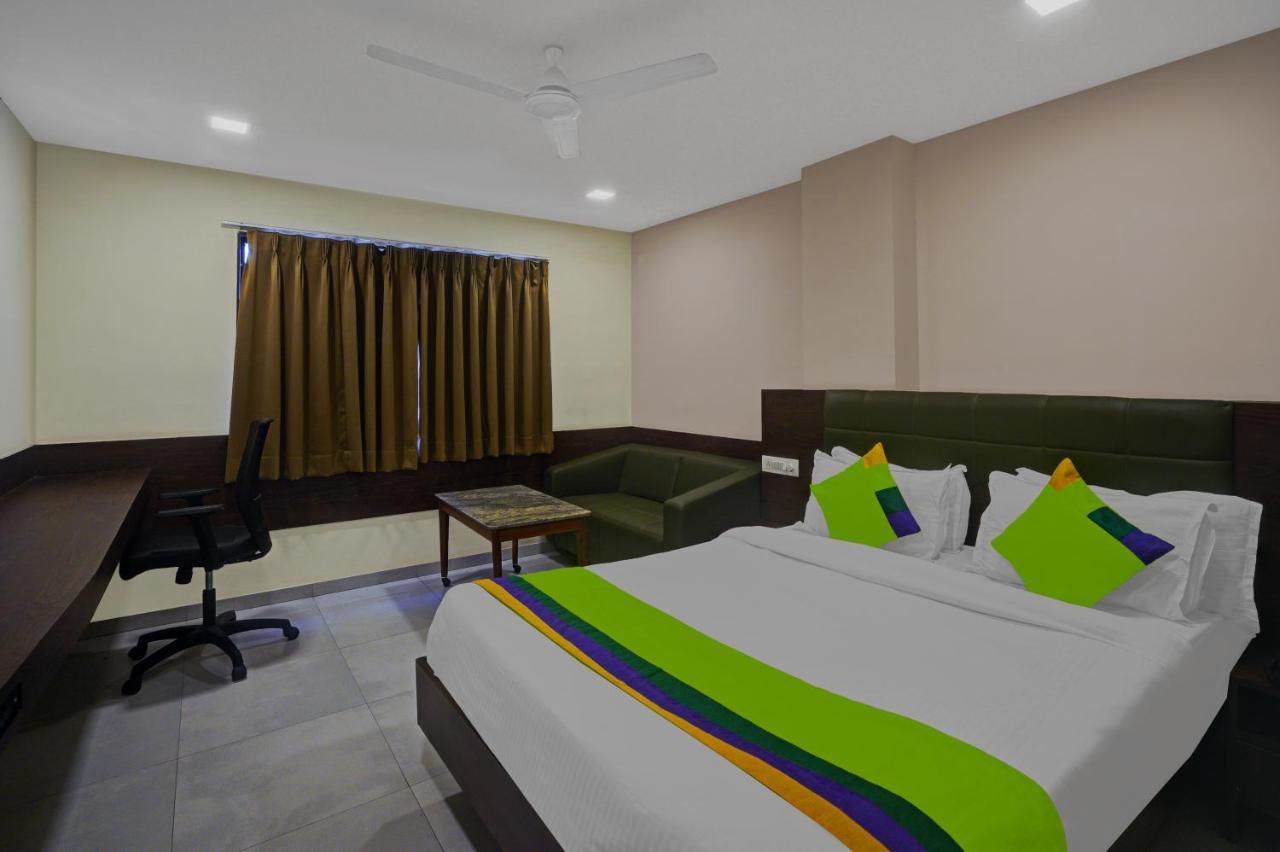 Greenotel Rooms Hazira, 수라트 외부 사진