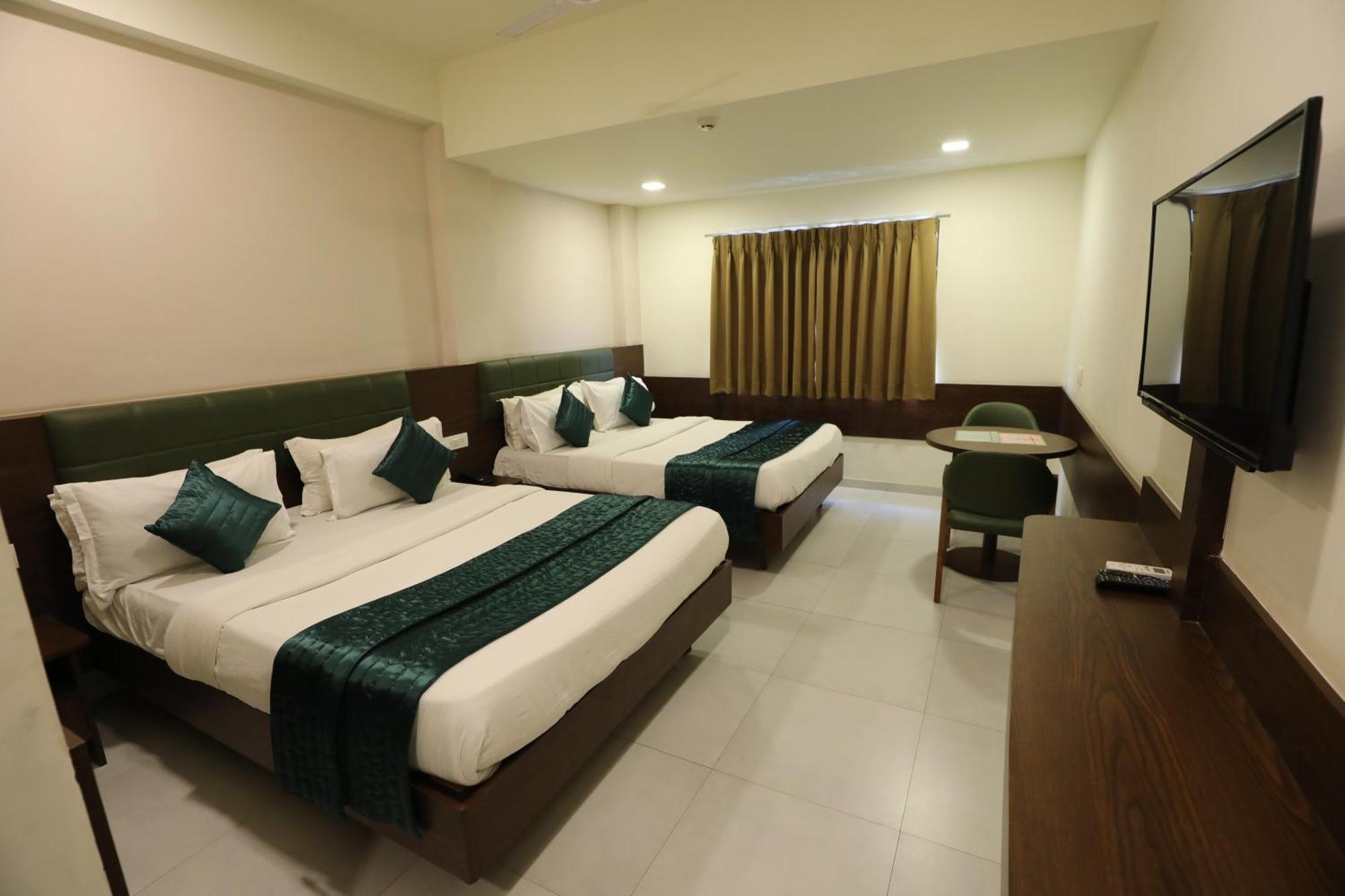 Greenotel Rooms Hazira, 수라트 외부 사진