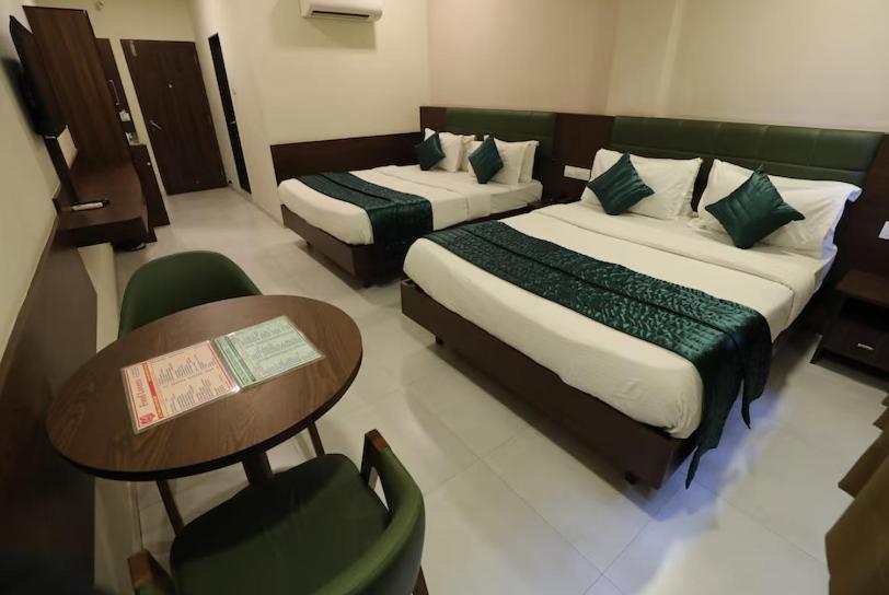 Greenotel Rooms Hazira, 수라트 외부 사진