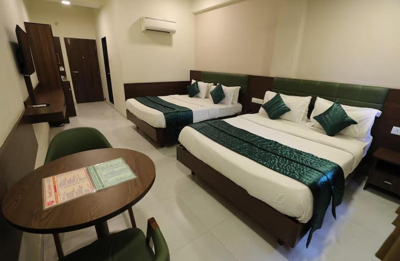 Greenotel Rooms Hazira, 수라트 외부 사진